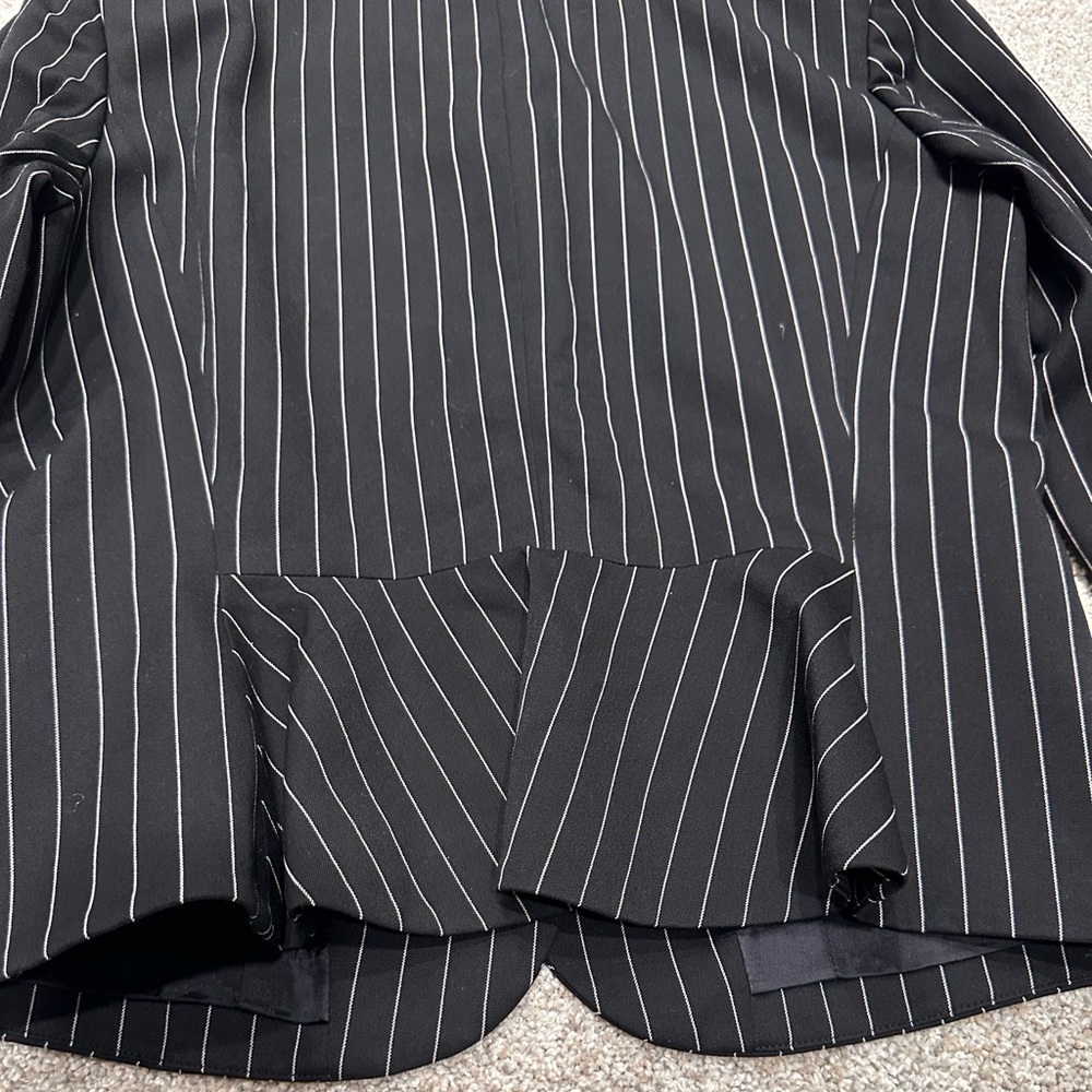 Lauren Ralph Lauren Black Pinstripe Blazer - Picture 14 of 15